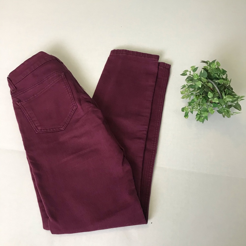 Rue21 Maroon Skinny Jean ❤️